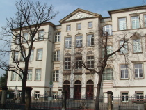 Lößnitzgymnasium Außenstelle, Pestalozzistraße 3