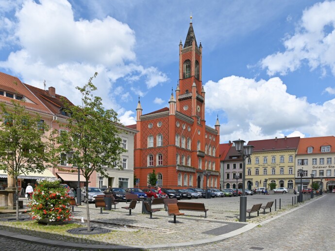  Lessingstadt Kamenz – Literaturgeschichte, sakrale Schätze, botanische Kostbarkeiten, Kunst und Kultur 